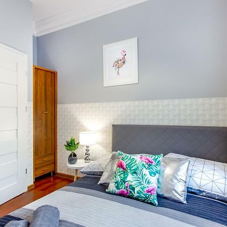 *Clicktheflat* Wilcza 33 Street Apart Rooms In The City Center วอร์ซอ ภายนอก รูปภาพ