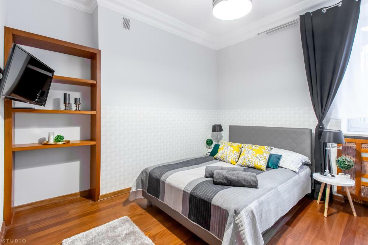 *Clicktheflat* Wilcza 33 Street Apart Rooms In The City Center วอร์ซอ ภายนอก รูปภาพ