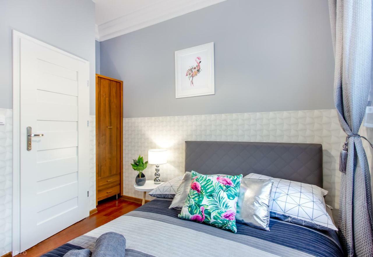 *Clicktheflat* Wilcza 33 Street Apart Rooms In The City Center วอร์ซอ ภายนอก รูปภาพ